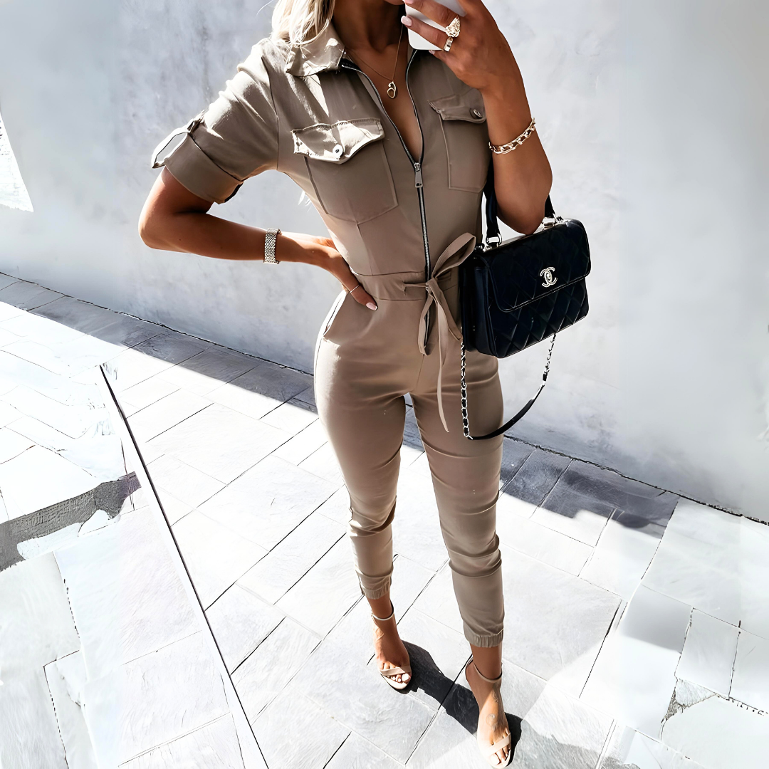 Getailleerde Utility Jumpsuit Met Rits En Ceintuur – Stoer Én Stijlvol