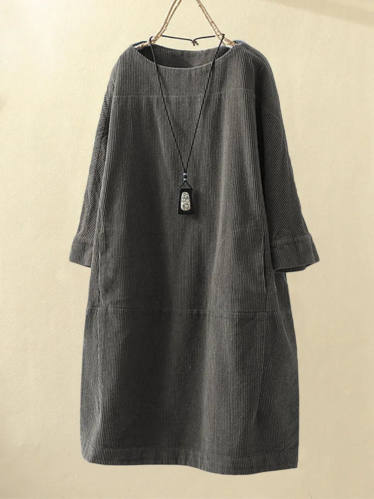 Loose Fit Corduroy Jurk Met Driekwartmouwen – Vintage Comfort Met Natuurlijke Flair