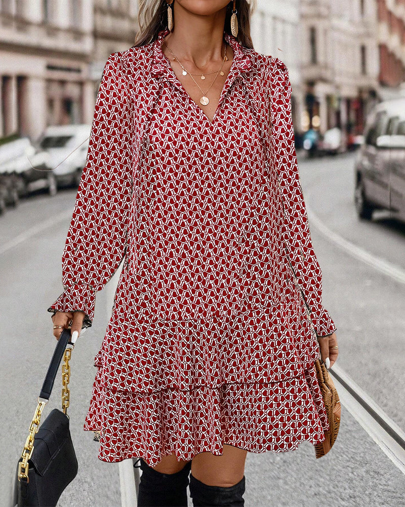 Korte Damesjurk Met All-Over Print En Rufflezomen – Casual Chic In Flowy Stijl