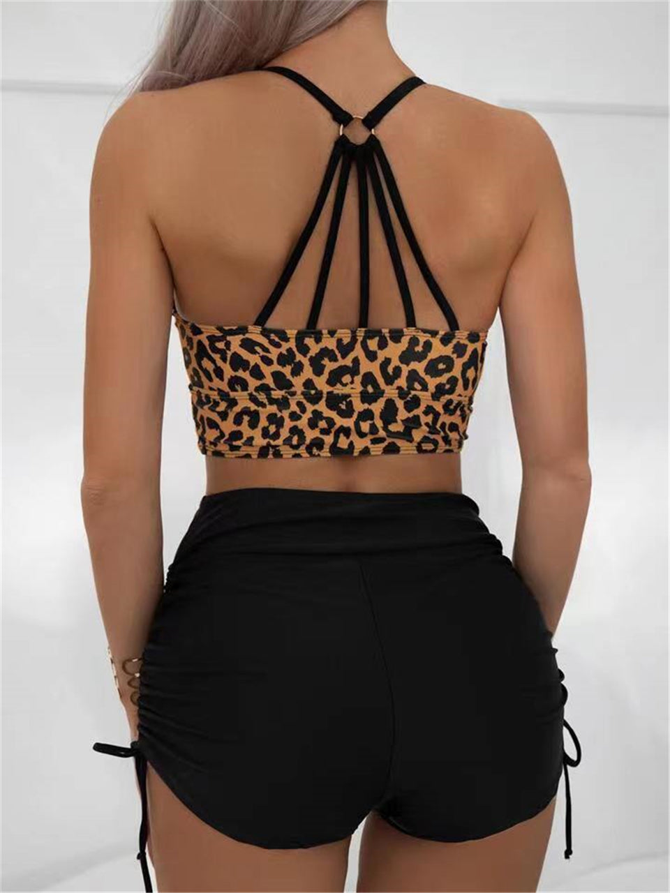 Bikini met animalprint top voor dames – high-waist short, sportieve fit & zomerproof