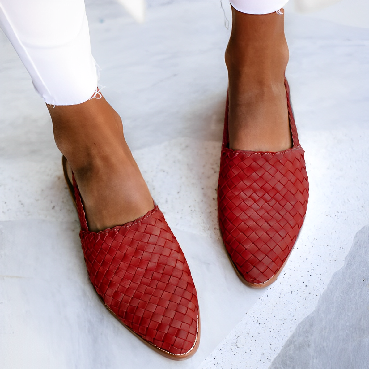 Gevlochten dames sandaal met open hiel – rood – Mood & Grace