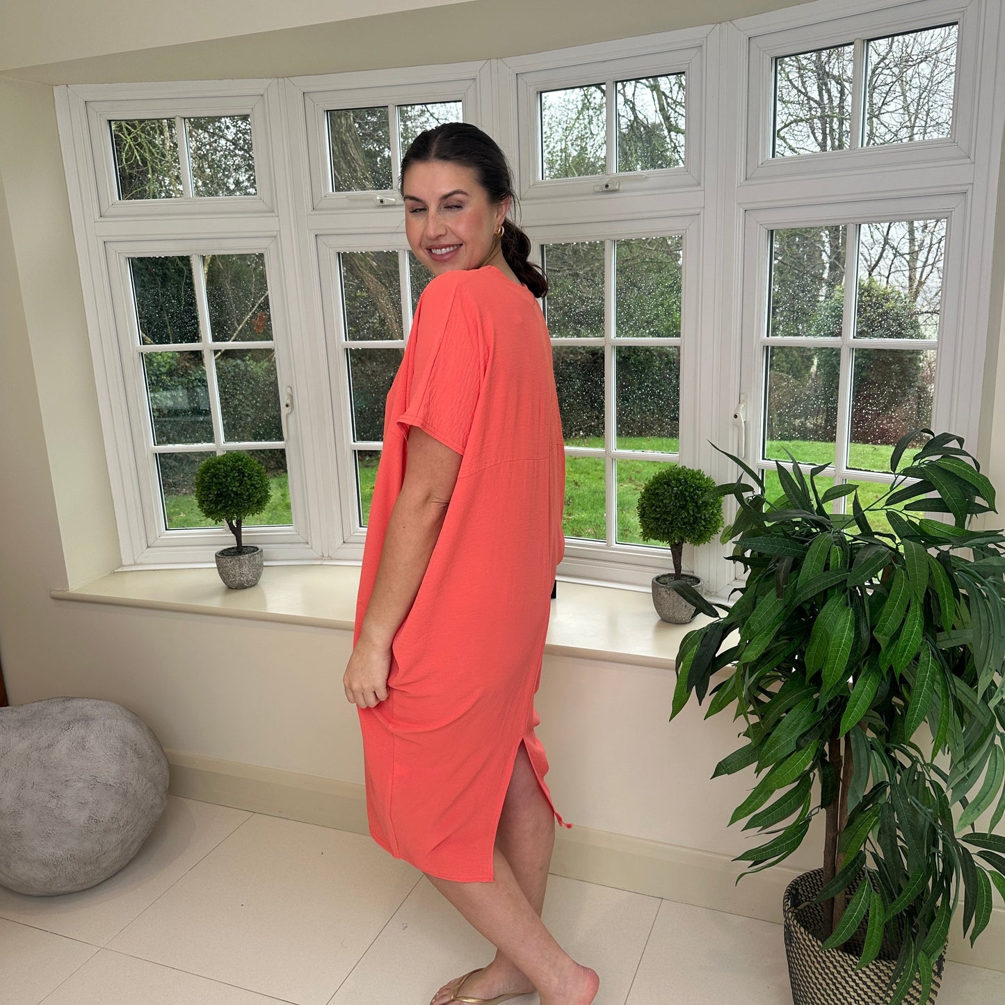 Dames Losvallende Midi-Jurk Met V-Hals En Korte Mouwen – Lente, Zomer En Casual Momenten
