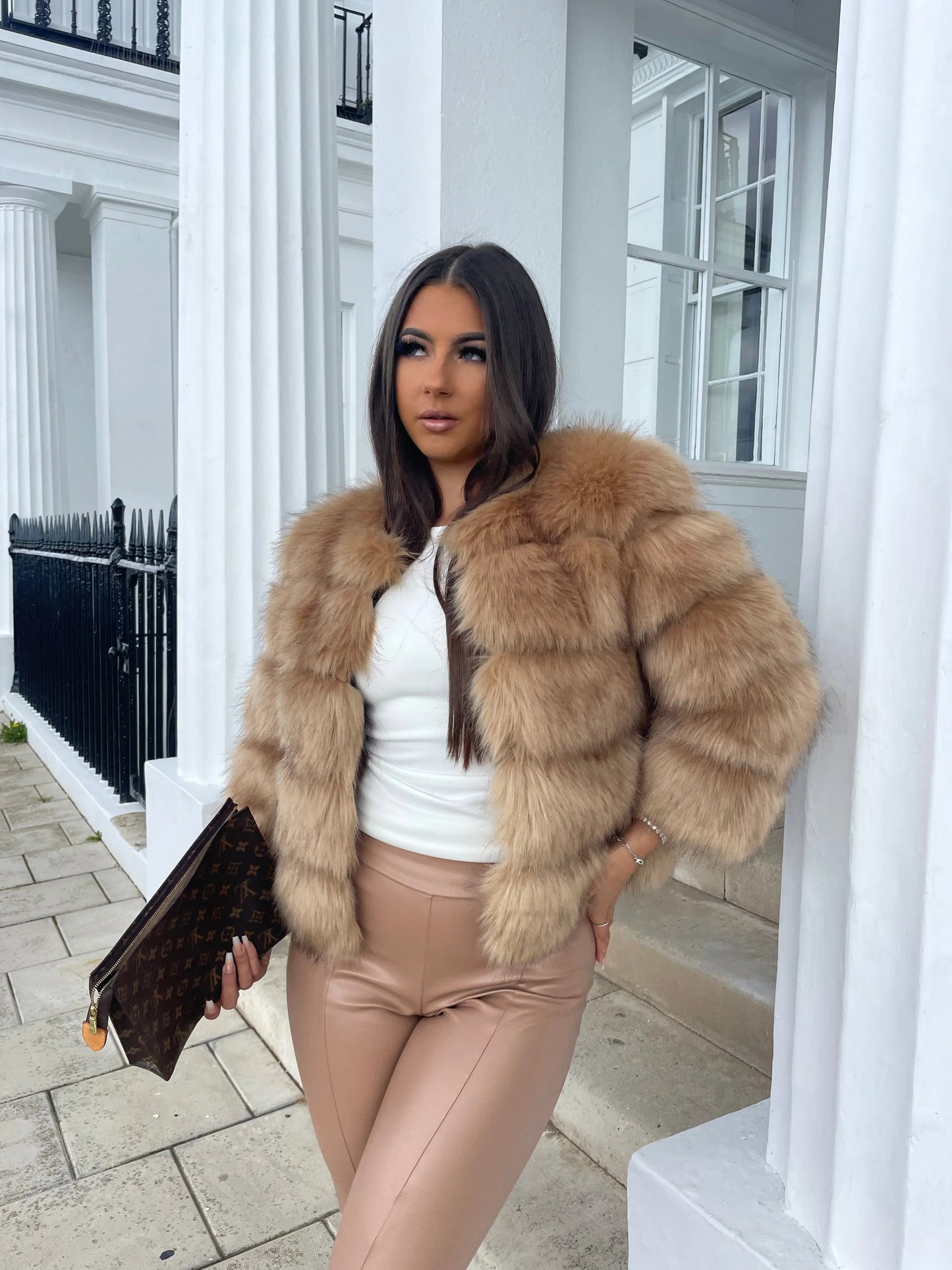 Dames Faux Fur Cropped Jas