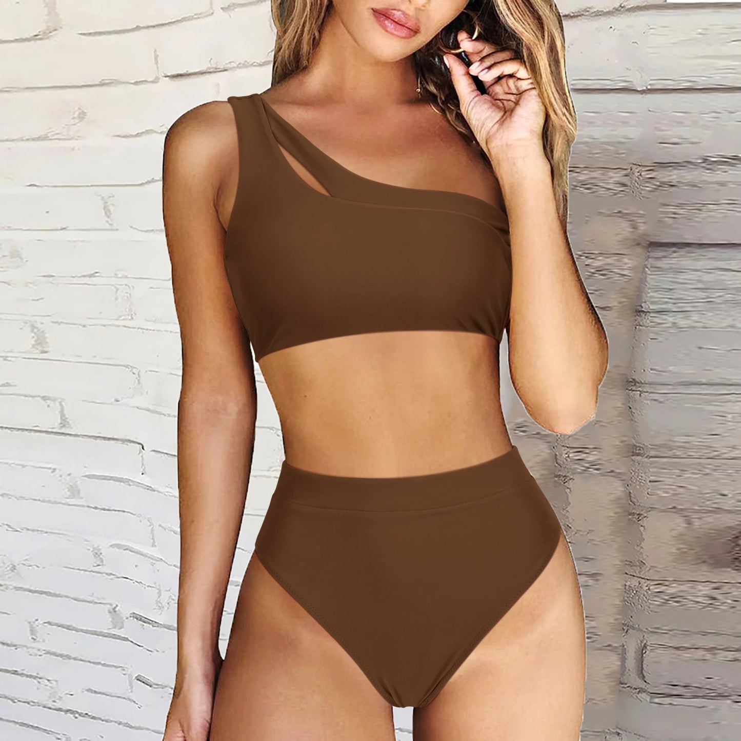 Asymmetrische bikini voor dames – hoge taille, stevige pasvorm & zomerse elegantie