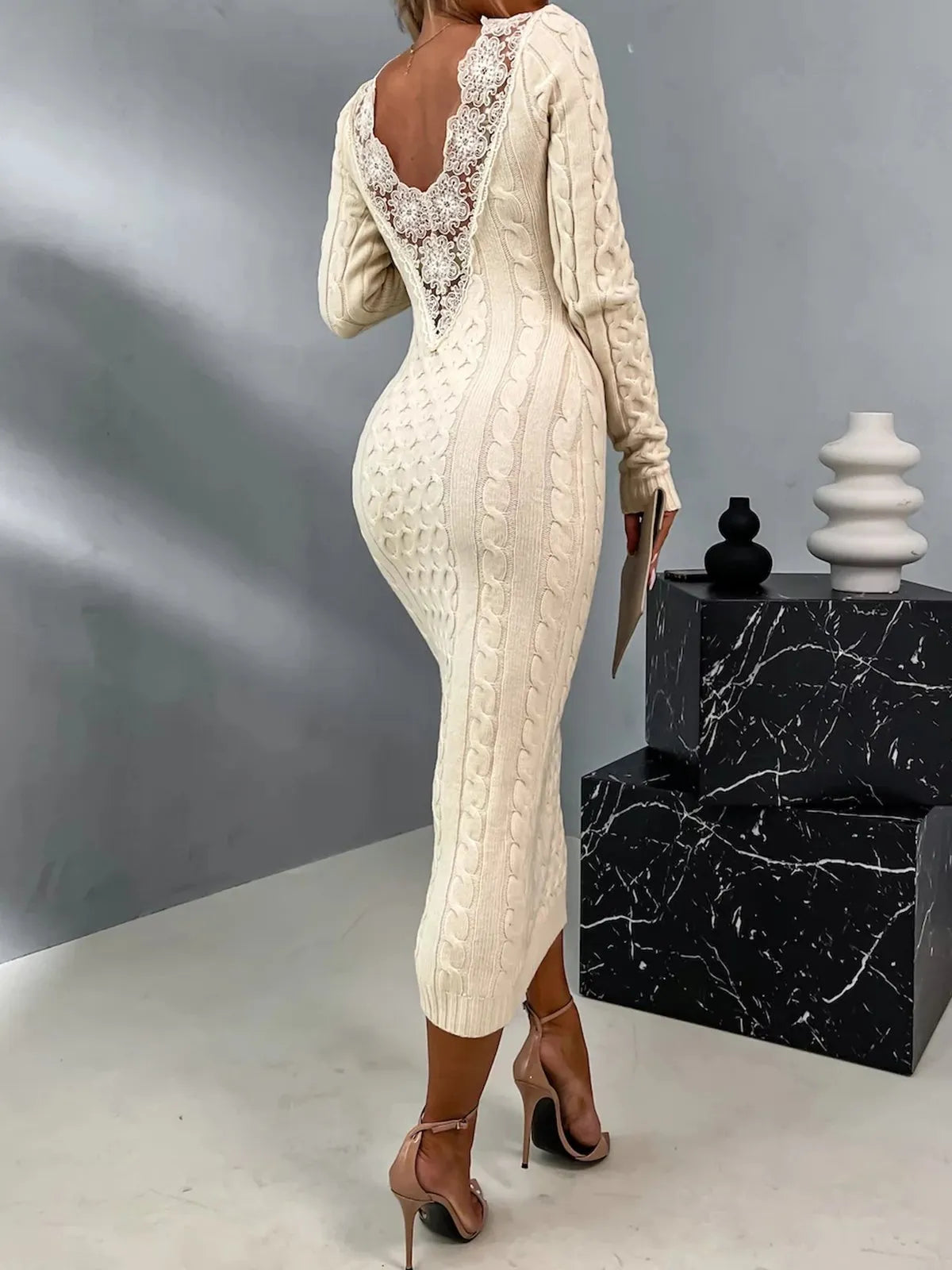 Gebreide Bodycon Damesjurk Met Kabelmotief – Elegante Pasvorm Met Cosy Look