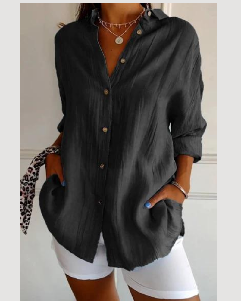 Lange Luchtige Damesblouse Met Knopen En Zakken – Casual En Stijlvol