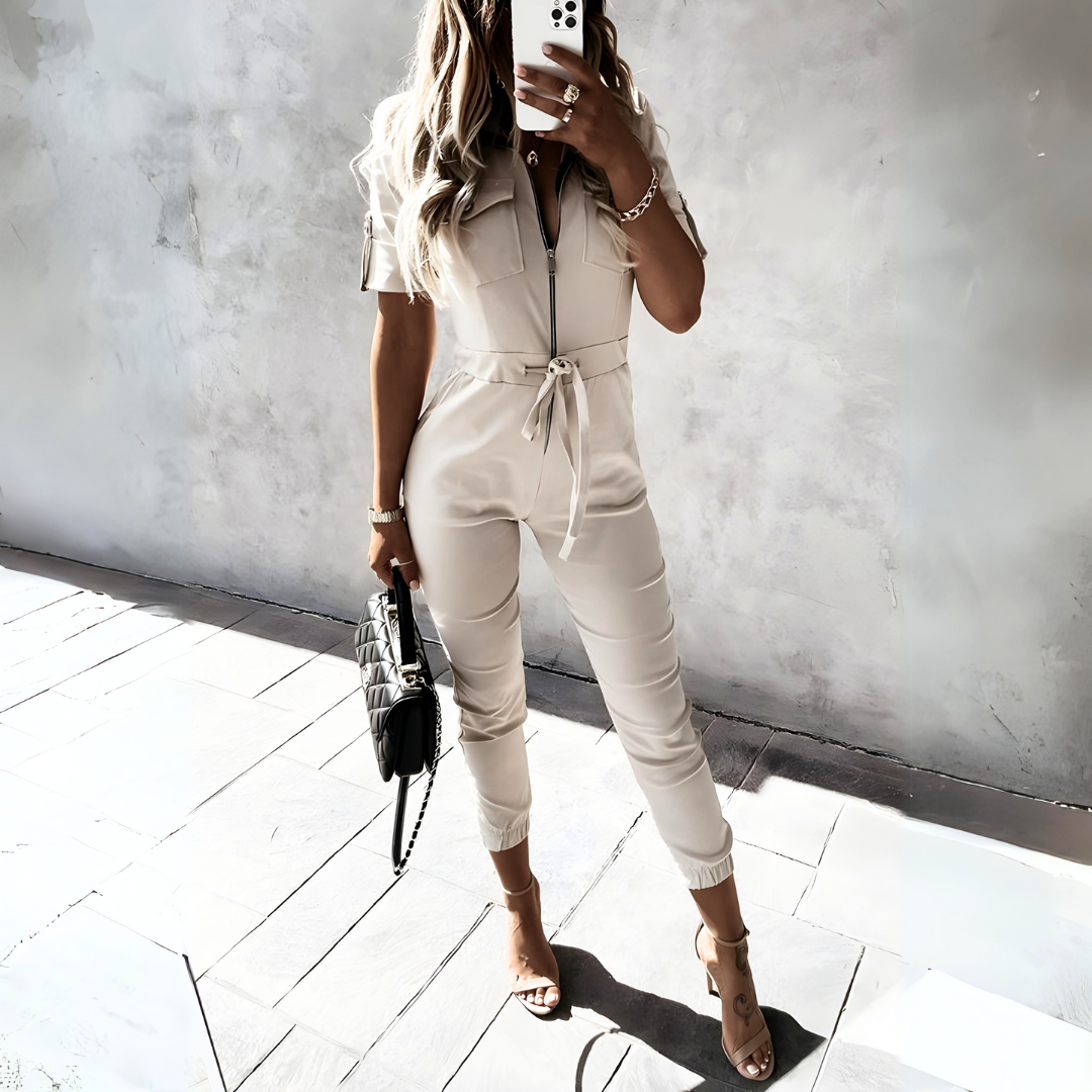 Getailleerde Utility Jumpsuit Met Rits En Ceintuur – Stoer Én Stijlvol