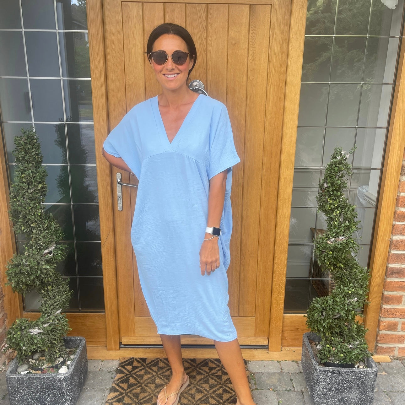 Dames Losvallende Midi-Jurk Met V-Hals En Korte Mouwen – Lente, Zomer En Casual Momenten