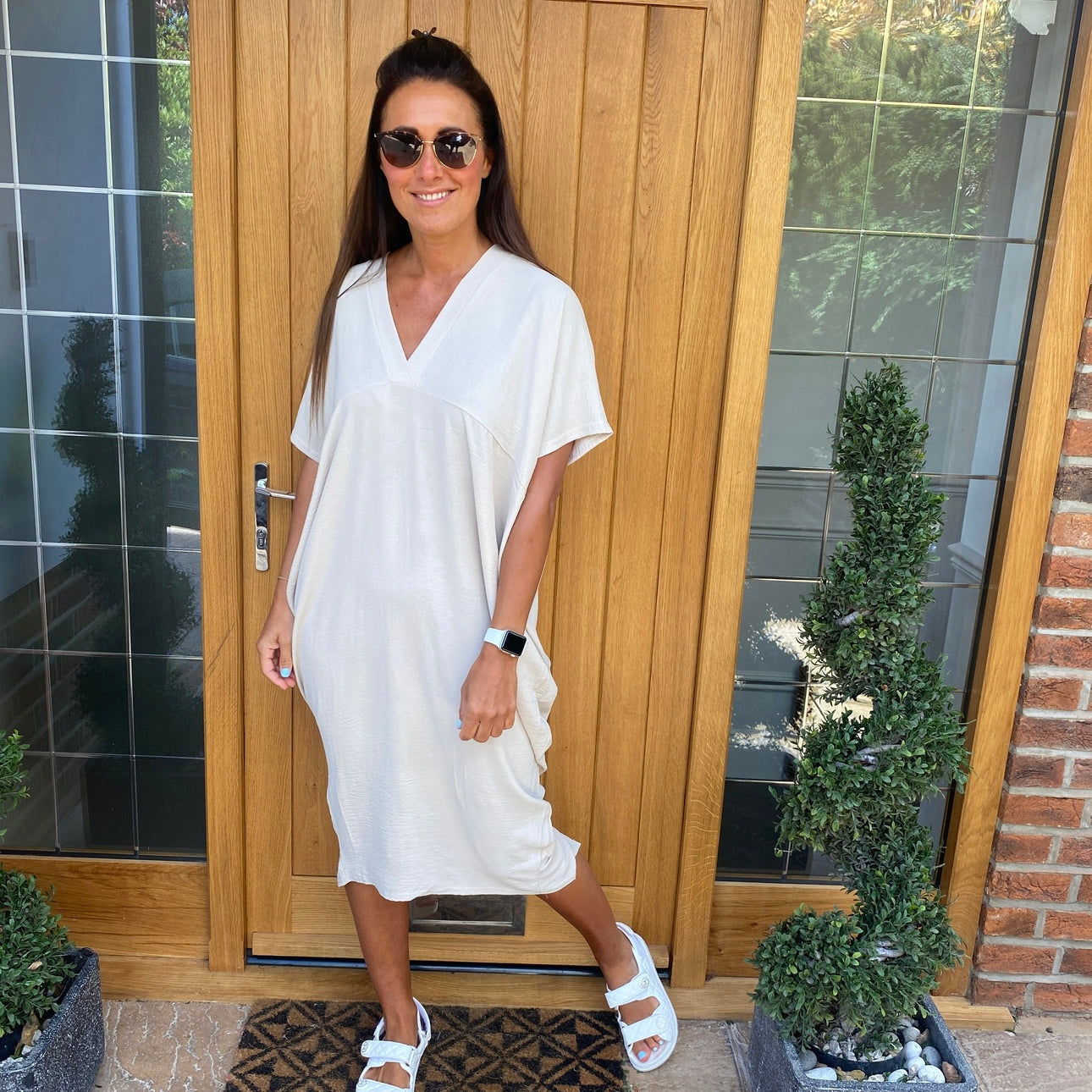 Dames Losvallende Midi-Jurk Met V-Hals En Korte Mouwen – Lente, Zomer En Casual Momenten