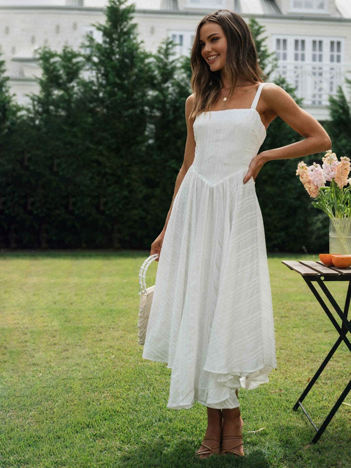 Lange Dames Zomerjurk Met Bandjes – Zwierige Rok, Rechte Hals & Luchtige Pasvorm