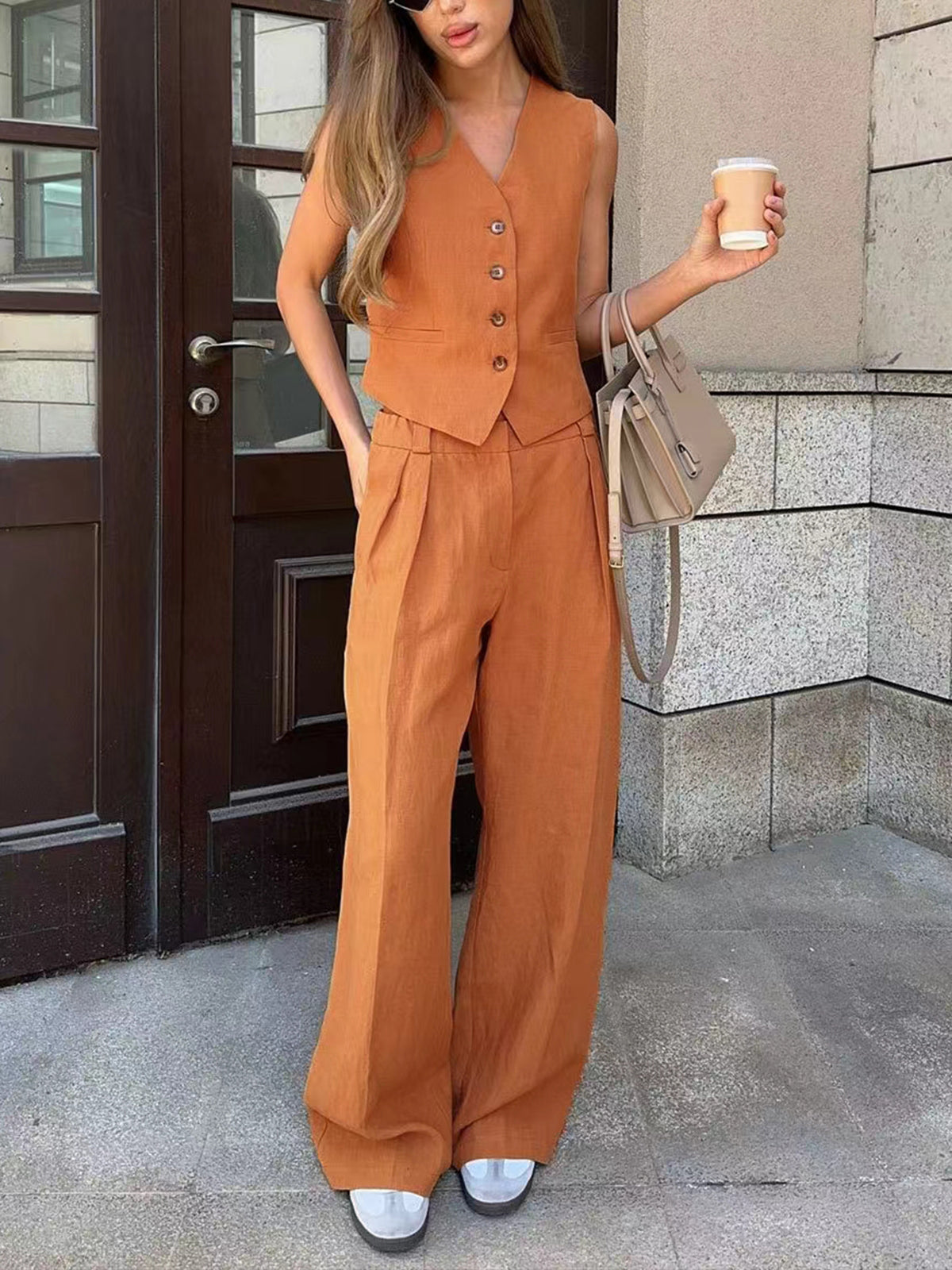 Stijlvolle Katoenen & Linnen Broek Set Voor Modebewuste Vrouwen – Ademend, Lichtgewicht & Ideaal Voor Zomerse Uitstapjes.