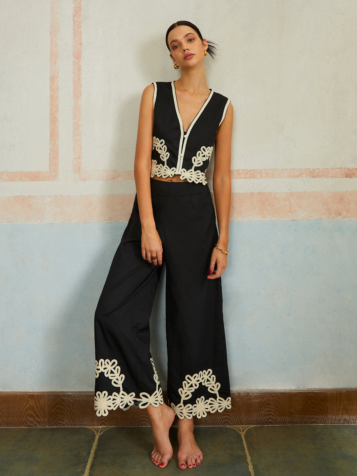 Elegante Mouwloze Ritsbroek Set Voor Casual Dagen – Ademende Stoffen, Stijlvolle Borduurdetails & Ultiem Comfort Voor Een Trendy Look.