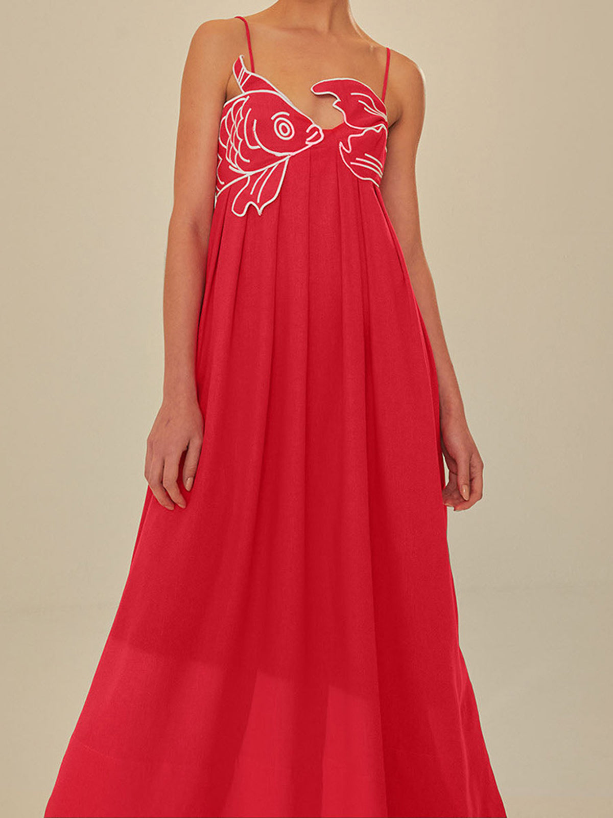 Elegante Semi-Doorzichtige Cami Jurk Voor De Modebewuste Vrouw – Geborduurd Detail, Lichtgewicht Materialen & Perfect Voor Zomerse Avonden.