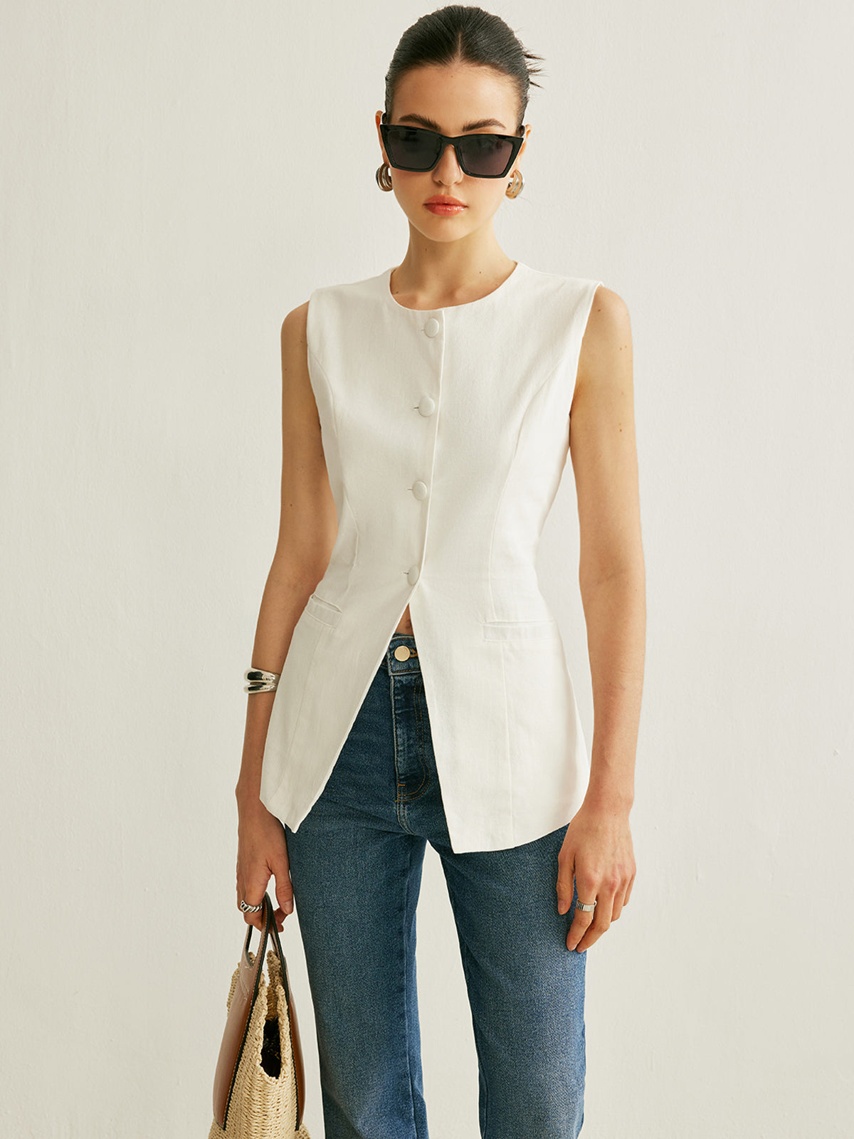 Stijlvol Mouwloos Vest Voor Modebewuste Vrouwen – Elegante Knopdetails, Luxe Textuur & Perfect Voor Zowel Casual Als Formele Gelegenheden.