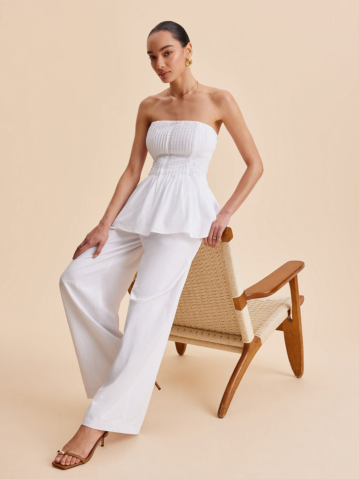 Stijlvolle Katoenen Mid-Waist Wijde Pantalon Voor Modebewuste Vrouwen – Met Ruime Zakken, Comfortabele Pasvorm & Ideaal Voor Casual En Chic Gelegenheden.