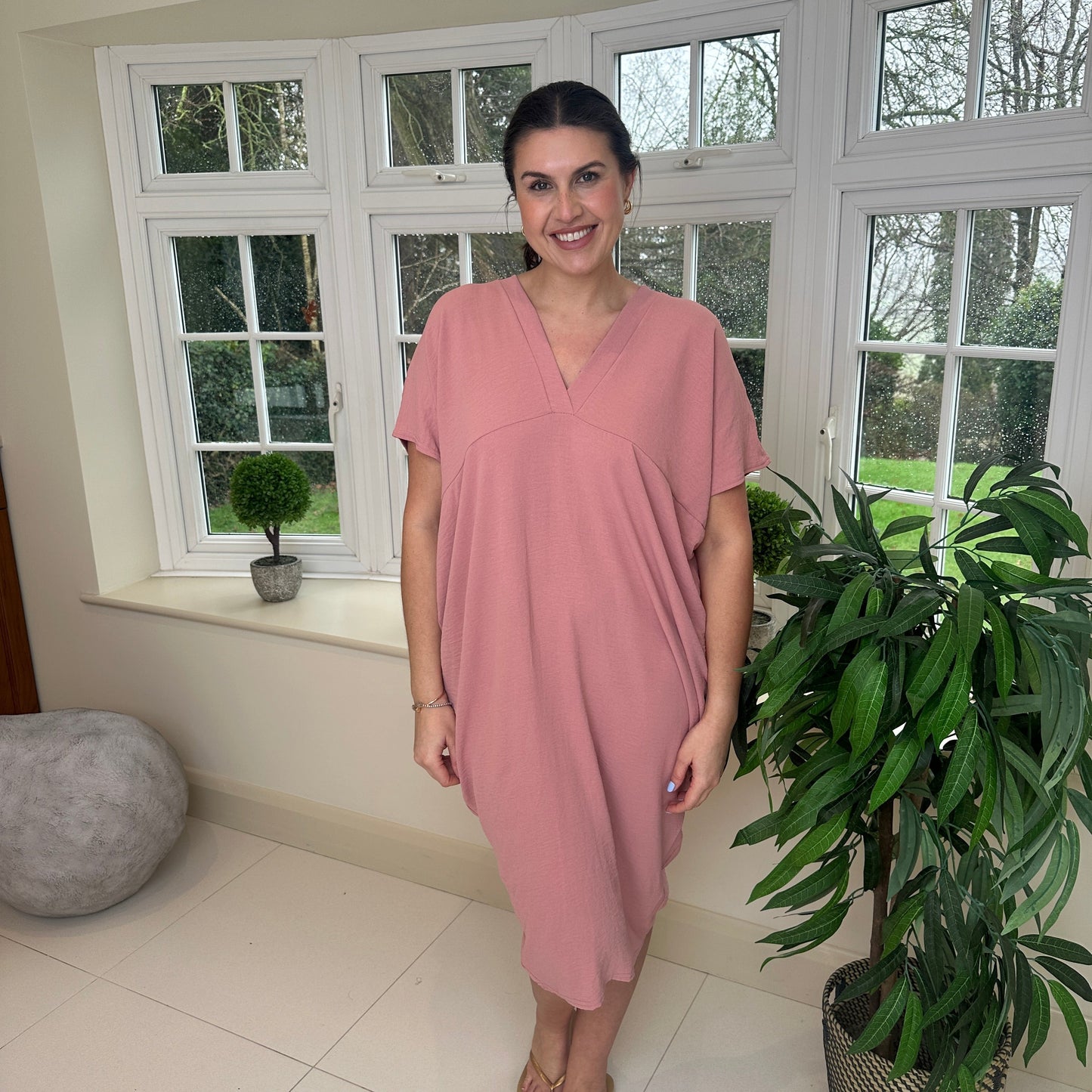 Dames Losvallende Midi-Jurk Met V-Hals En Korte Mouwen – Lente, Zomer En Casual Momenten