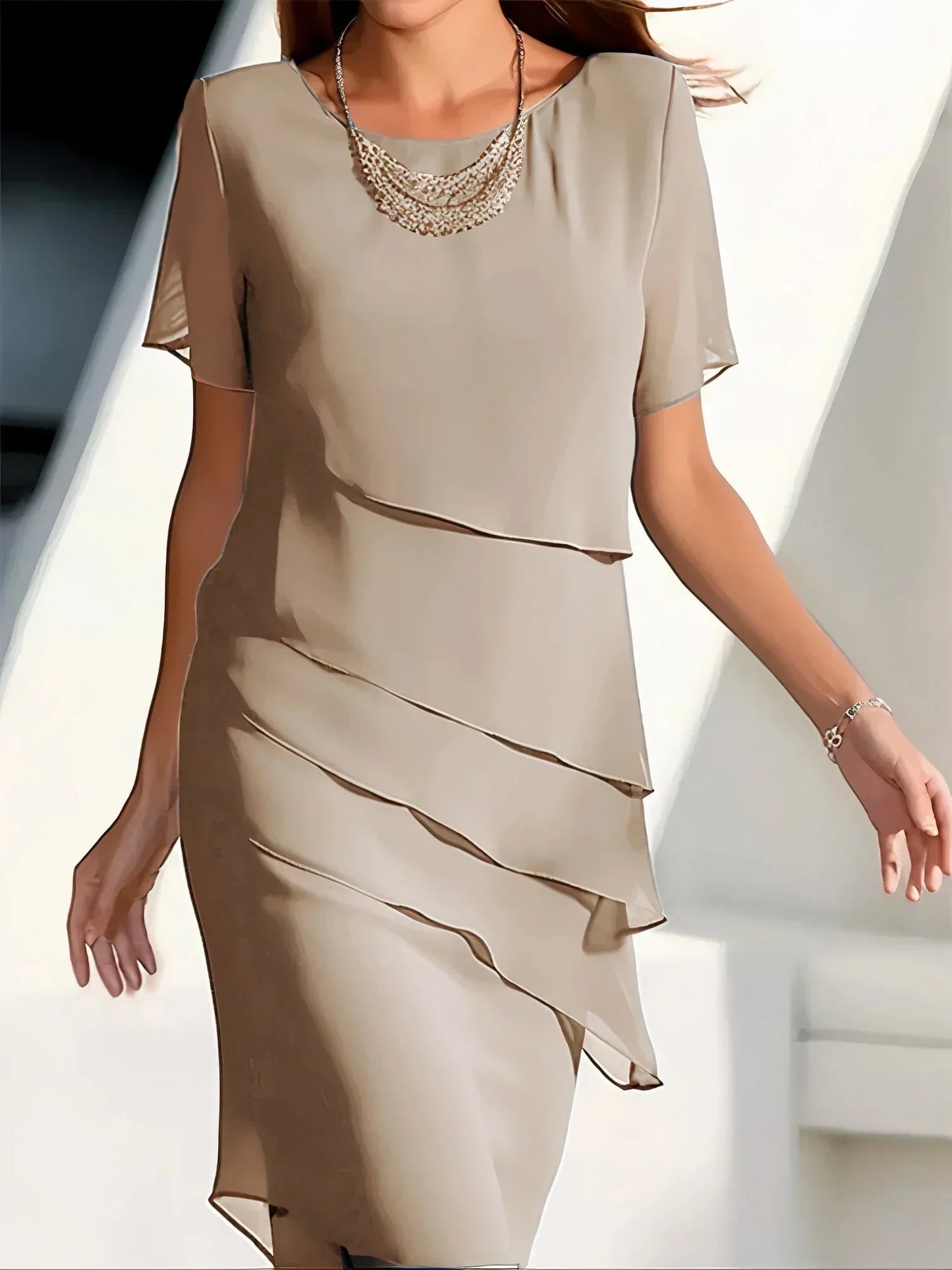 Gelaagde Chiffon Jurk – Elegante Damesjurk Met Korte Mouwen En Luchtige Pasvorm Voor Feest En Dagelijks Gebruik