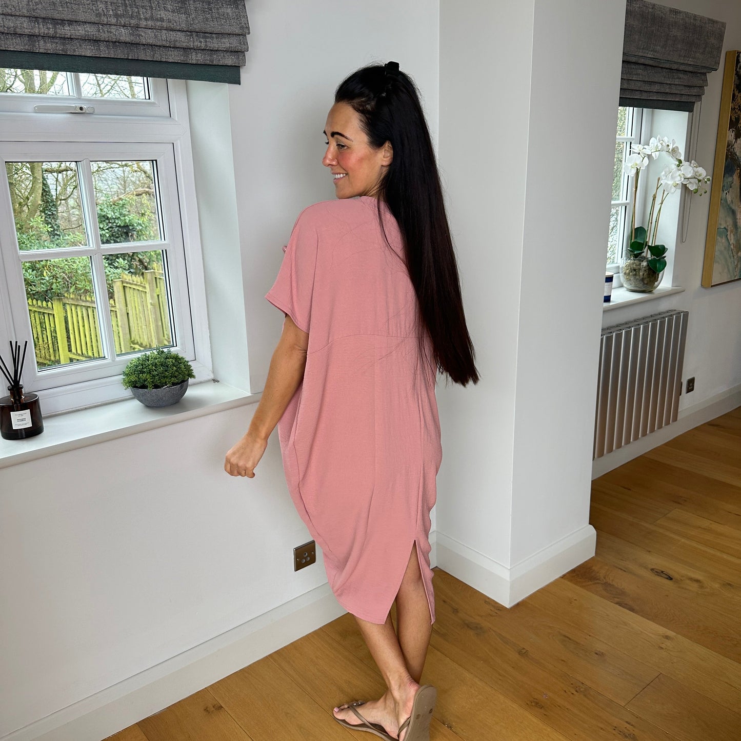 Dames Losvallende Midi-Jurk Met V-Hals En Korte Mouwen – Lente, Zomer En Casual Momenten
