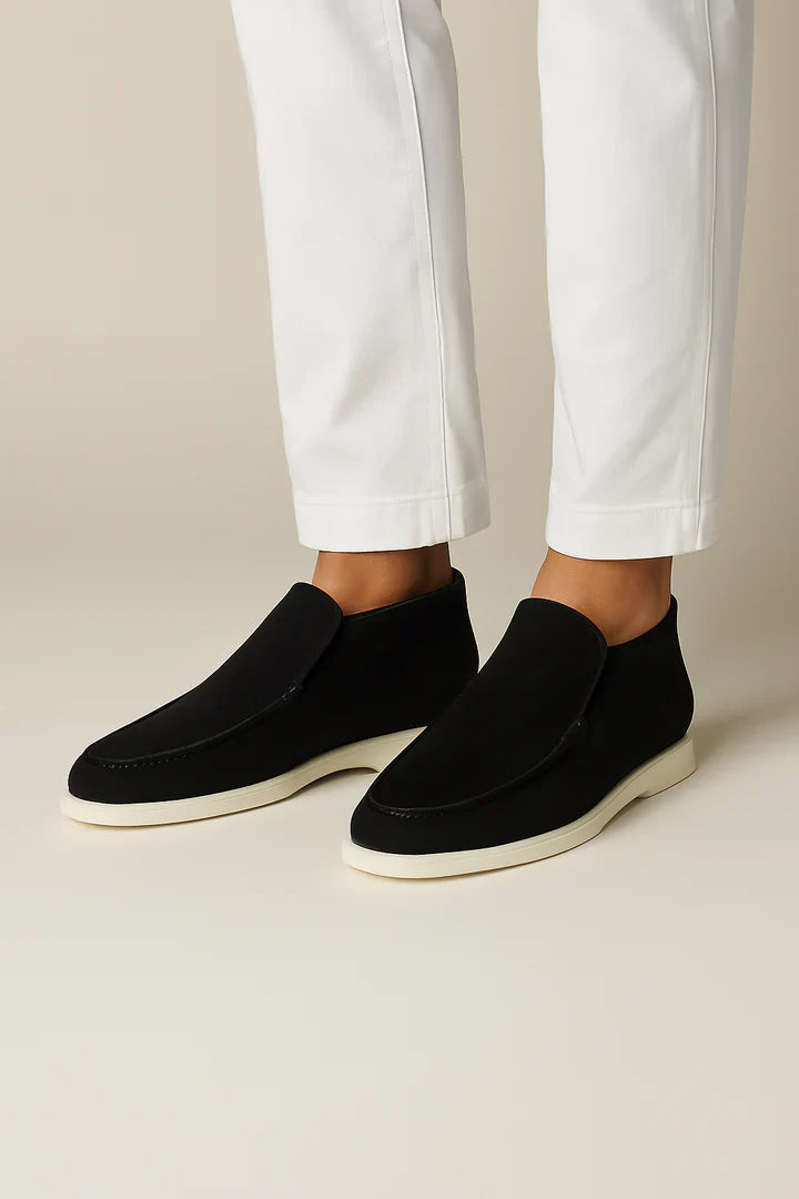 Elegante Hoge Suède Loafers Voor Stijlbewuste Mannen – Tijdloze Klasse Voor Elke Gelegenheid.