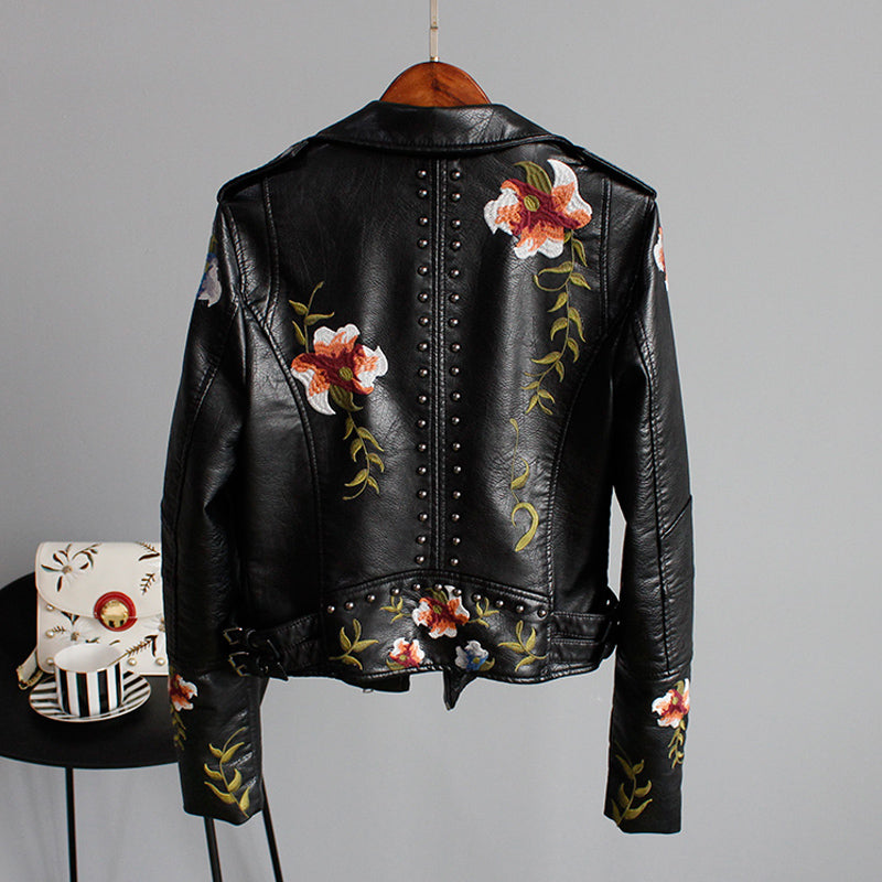 Geborduurde Bikerjack Met Bloemen En Studs โ Eyecatcher Voor Lente, Herfst En Winter