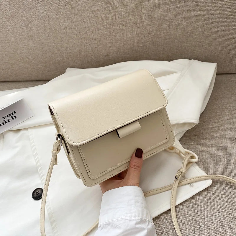 Mini Crossbody Tas Voor Dames – Minimalistische Handtas Met Kettingband Voor Dagelijks Gebruik & Avondlooks