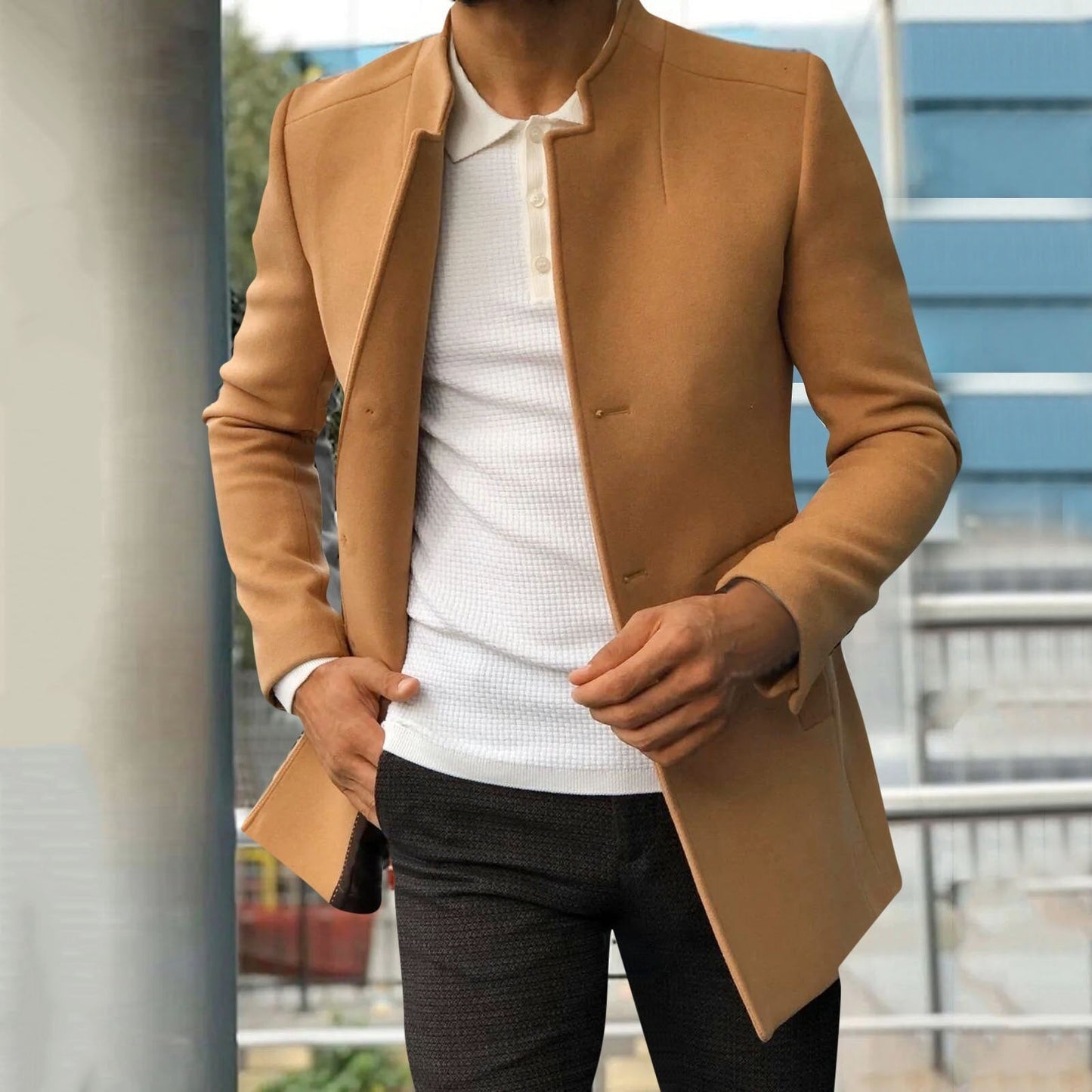 Herfst Heren Jas Met Lange Snit En Opstaande Kraag Voor Een Moderne Look