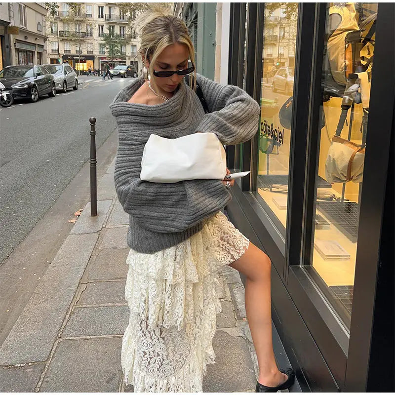 Grofgebreide Off-Shoulder Trui – Pure Knitwear Verleiding Met High-End Allure