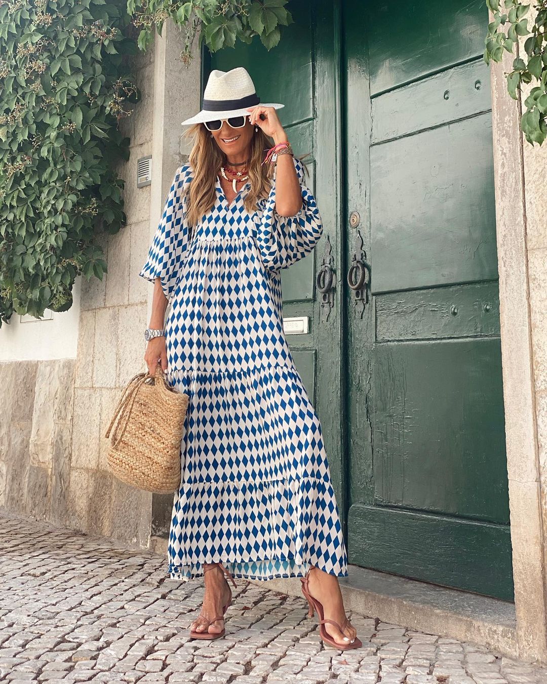 Dames Maxi-Jurk Met Vrolijke Print En Wijde Mouwen – Lente, Zomer En Vakantie