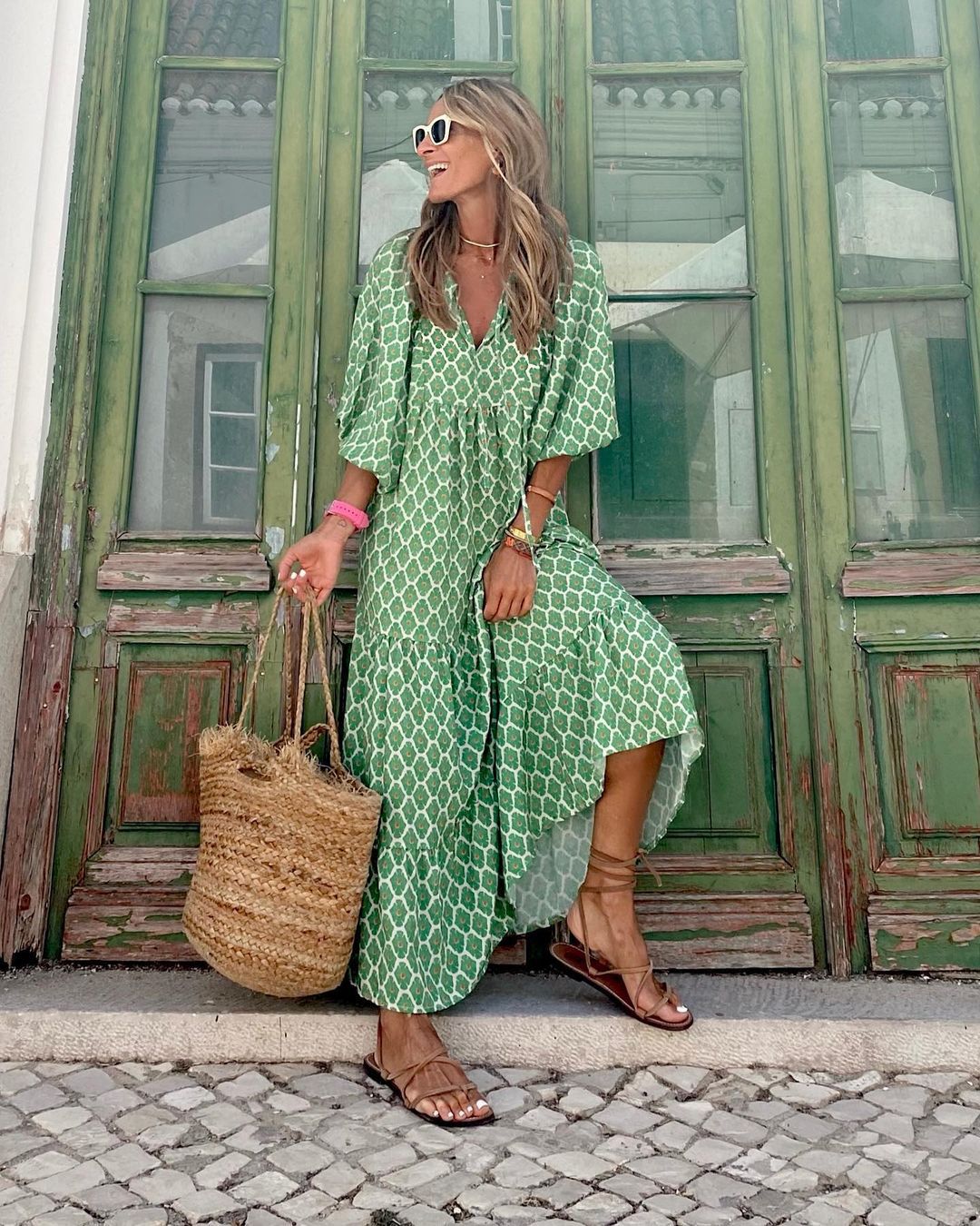 Dames Maxi-Jurk Met Vrolijke Print En Wijde Mouwen – Lente, Zomer En Vakantie