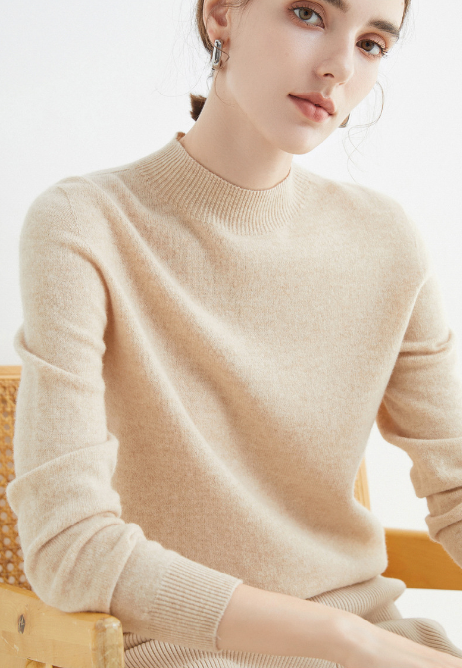 Luxe Wollen Trui Met Mockneck – Minimalistische Perfectie Met Maximale Impact