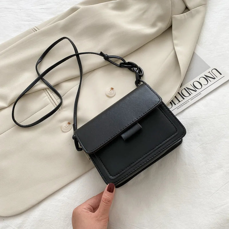 Mini Crossbody Tas Voor Dames – Minimalistische Handtas Met Kettingband Voor Dagelijks Gebruik & Avondlooks