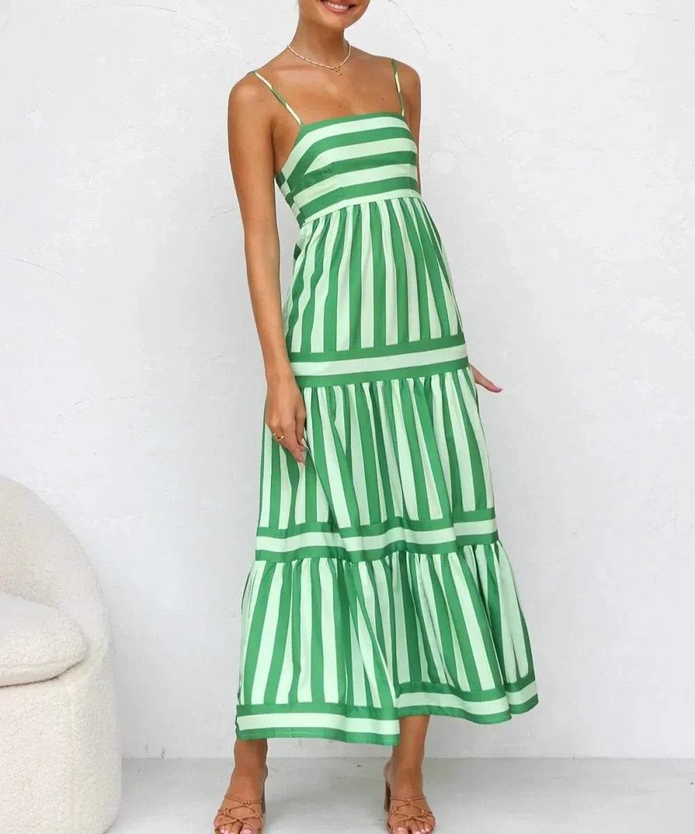 Gestreepte Damesjurk Met Spaghetti Bandjes – Zomerse Midi Dress Met Speelse Flair