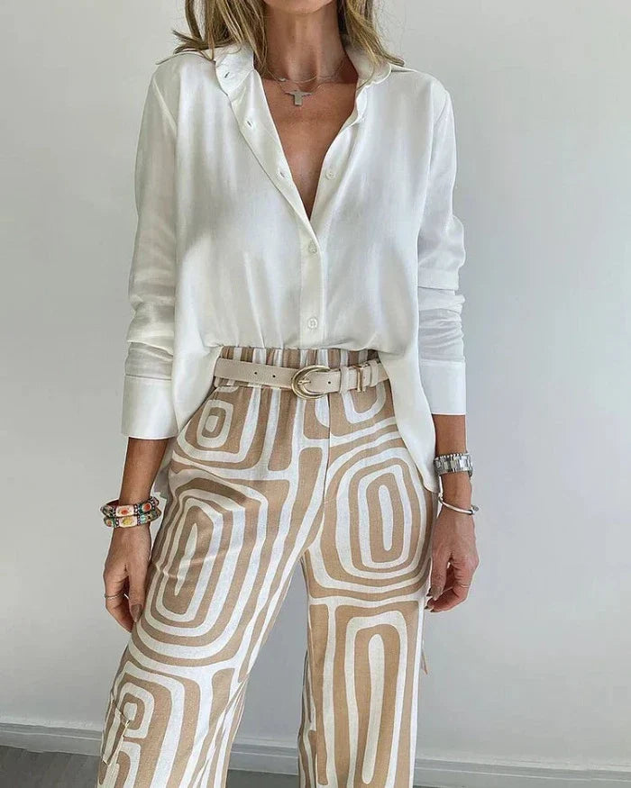 Elegante Dames Set Met Grafische Broek En Blouse – Stijlvol En Comfortabel Statement