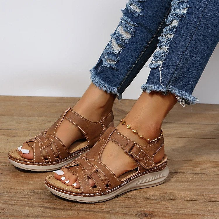 Dames Sandaal Met Gesloten Hiel – Ademend Loopcomfort & Klittenbandsluiting – Voorjaar & Zomer