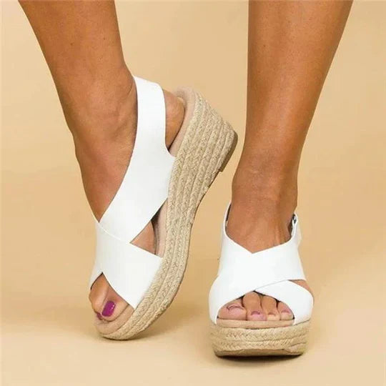 Sandaal met sleehak voor dames – ademend, lichtgewicht & pijnvrij lopen – voorjaar & zomer