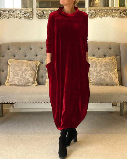 Velvet Cocoonjurk Met Colkraag En Steekzakken – Luxueuze Nonchalance Met Zachte Glans