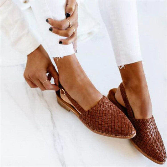 Rode Geweven Instappers Voor Dames – Comfortabele Leren Flats Met Handgemaakt Design