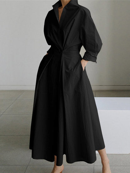 Stijlvolle Maxi Jurk Voor Dames – Effen Kleur, Praktische Zakken & Elegante Revers Met Knopen Voor Een Tijdloze Look Op Elke Gelegenheid.