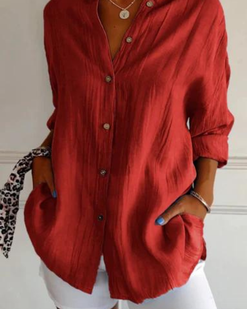Lange Luchtige Damesblouse Met Knopen En Zakken – Casual En Stijlvol