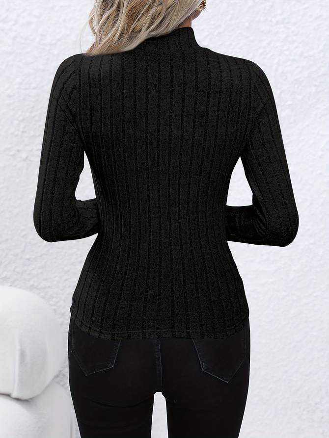 Geribde Longsleeve Top Met Opstaande Hals – Slank Silhouet Met Krachtige Eenvoud