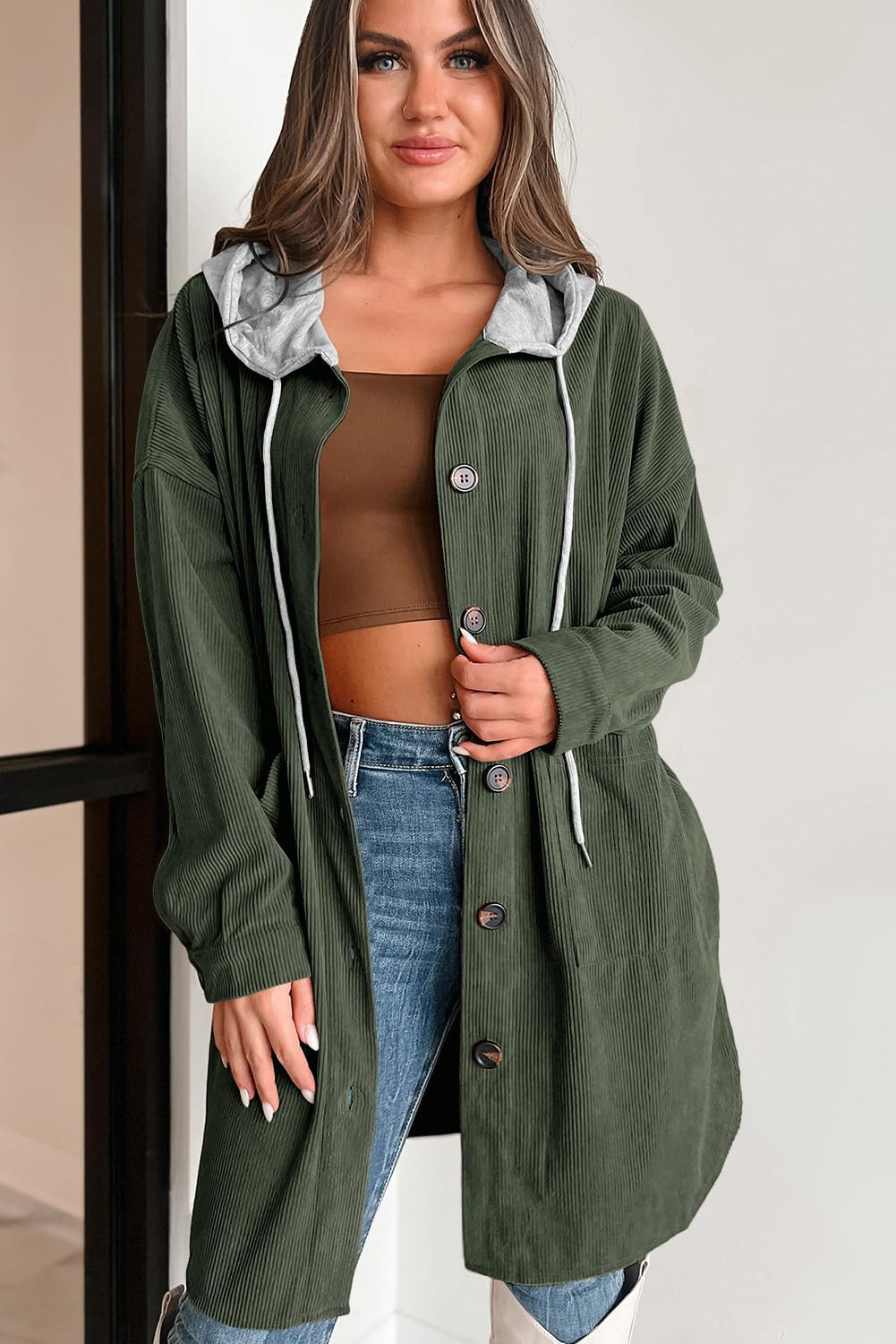 Oversized Corduroy Jas Met Capuchon En Knoopsluiting – Comfortabele Herfstjas Voor Dames Met Relaxte Pasvorm
