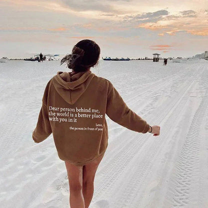 Oversized Hoodie Met Rugtekst – Comfort En Positiviteit In Één Statement Piece