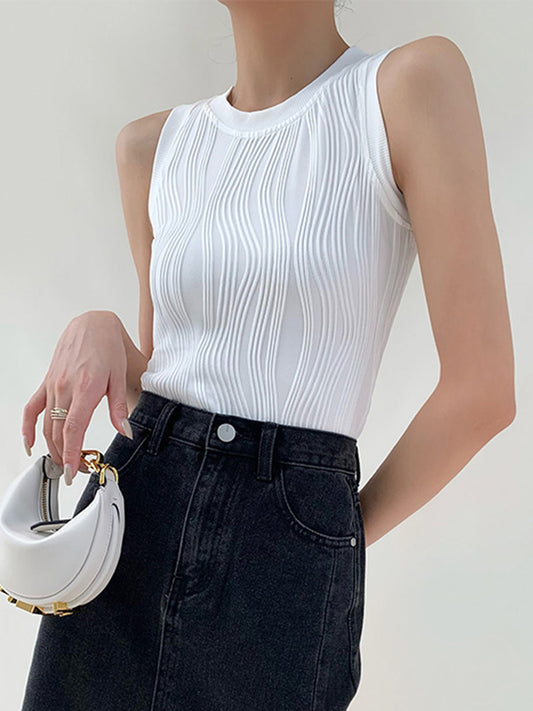 Elegante Tanktop Met Golvende Textuur Voor Modebewuste Vrouwen – Ademende Stof, Tijdloos Ontwerp & Perfect Voor Zomerse Uitjes.