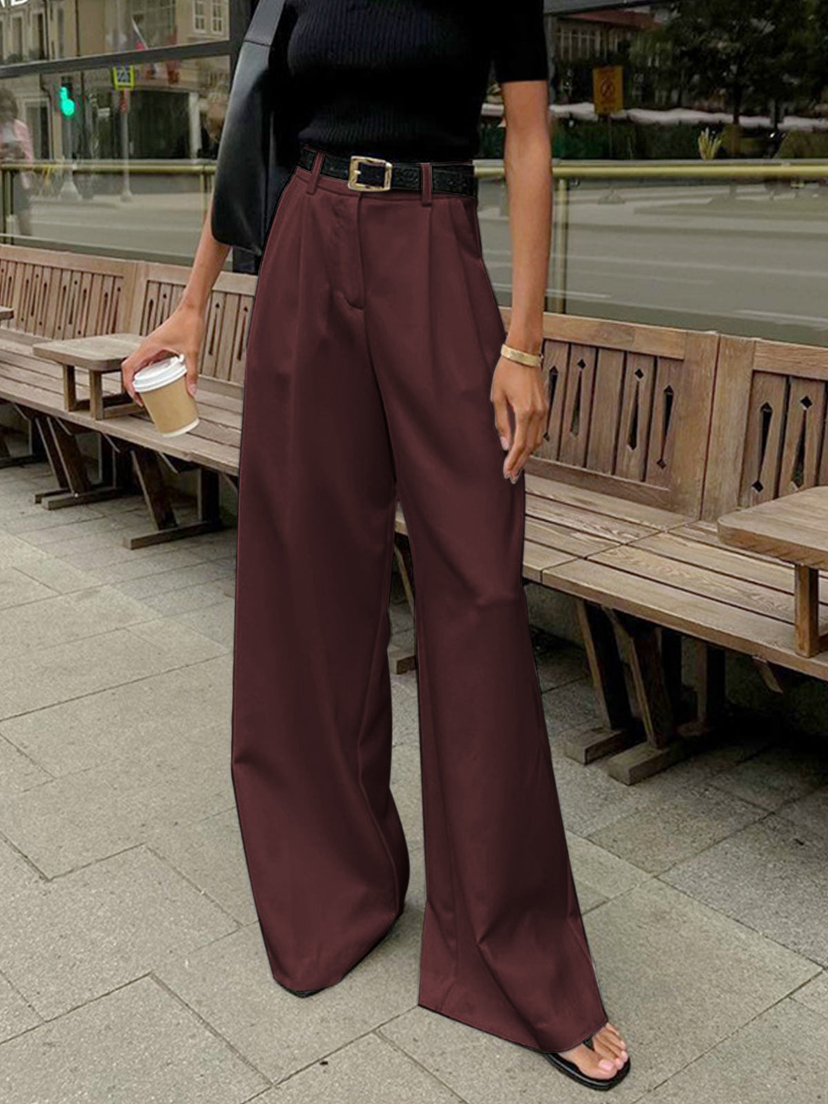 Stijlvolle Brede Pantalon Voor Moderne Vrouwen – Luxe Stof, Tijdloze & Comfortabele Pasvorm Voor Iedere Gelegenheid.