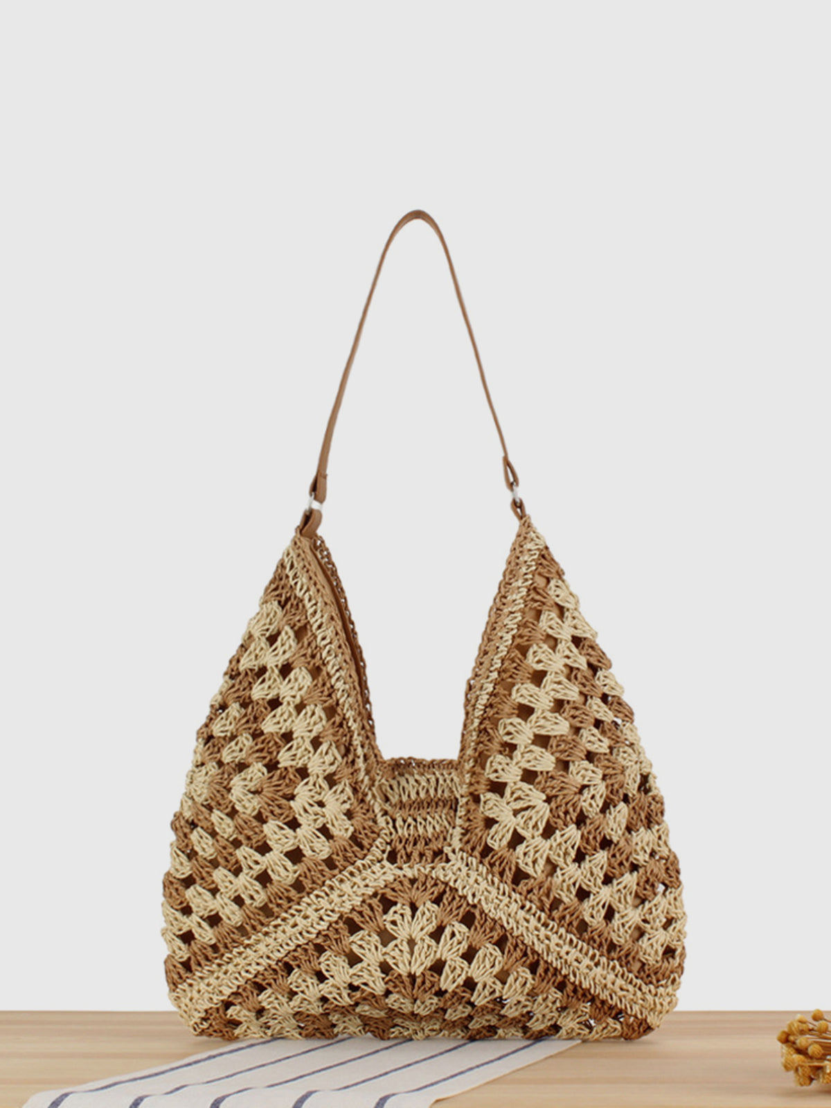 Elegante Vintage Macramé Schoudertas Voor Modebewuste Dames – Handgemaakt, Natuurlijke Kleuren & Perfect Voor Elke Gelegenheid.