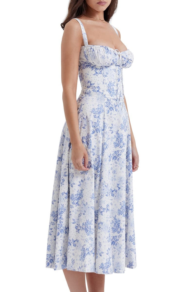 Zomerse Jurk Met Bloemenprint En Split – Romantisch En Vrouwelijk