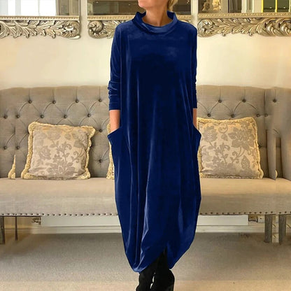 Velvet Cocoonjurk Met Colkraag En Steekzakken – Luxueuze Nonchalance Met Zachte Glans
