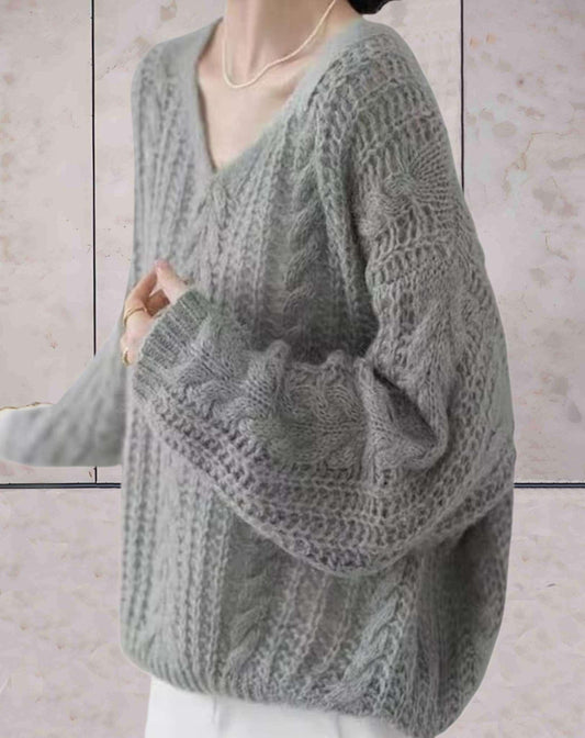 Gebreide Kabeltrui Met V-Hals – Zachte Luxe Voor Herfst & Winterdagen
