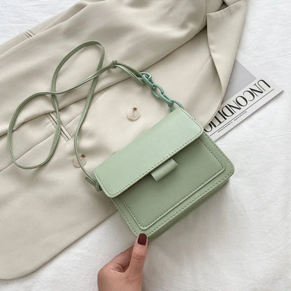 Mini Crossbody Tas Voor Dames – Minimalistische Handtas Met Kettingband Voor Dagelijks Gebruik & Avondlooks