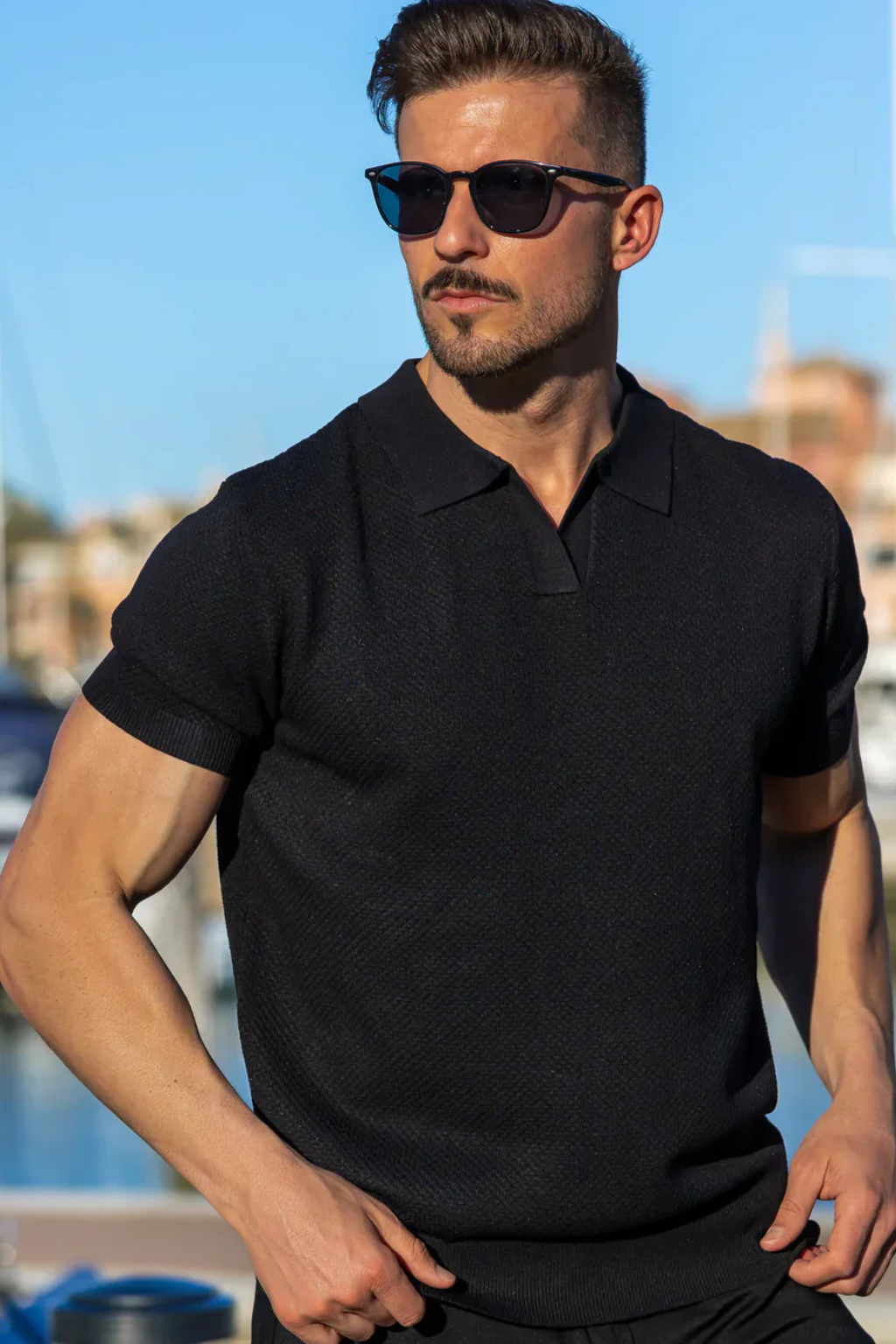 Herenpolo Met Open Kraag – Textuur, Ademend & Stretch Voor Voorjaar & Zomer